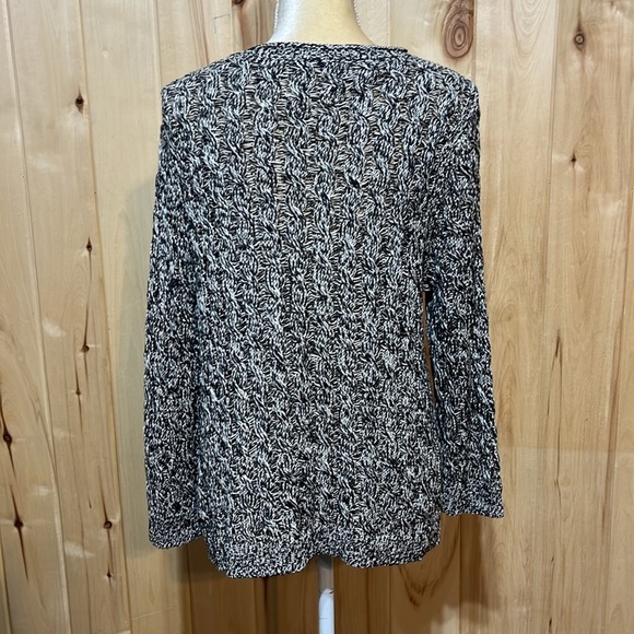 Eileen Fisher Black and White Cable Knit Crew Neck Sweater Size L - Picture 3 of 5
